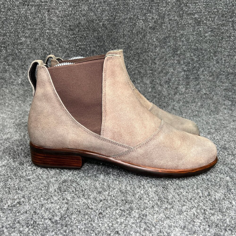 NAOT Chelsea Boots Women's Size 6 Leather‎ Slip On Comfort Casual Ankle Boots